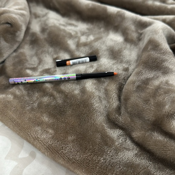 Eye Shadow Pencil Pearl Eyeliner Kit Metallic Eyeliner Pencil Glitter Eyeliner - Picture 5 of 12